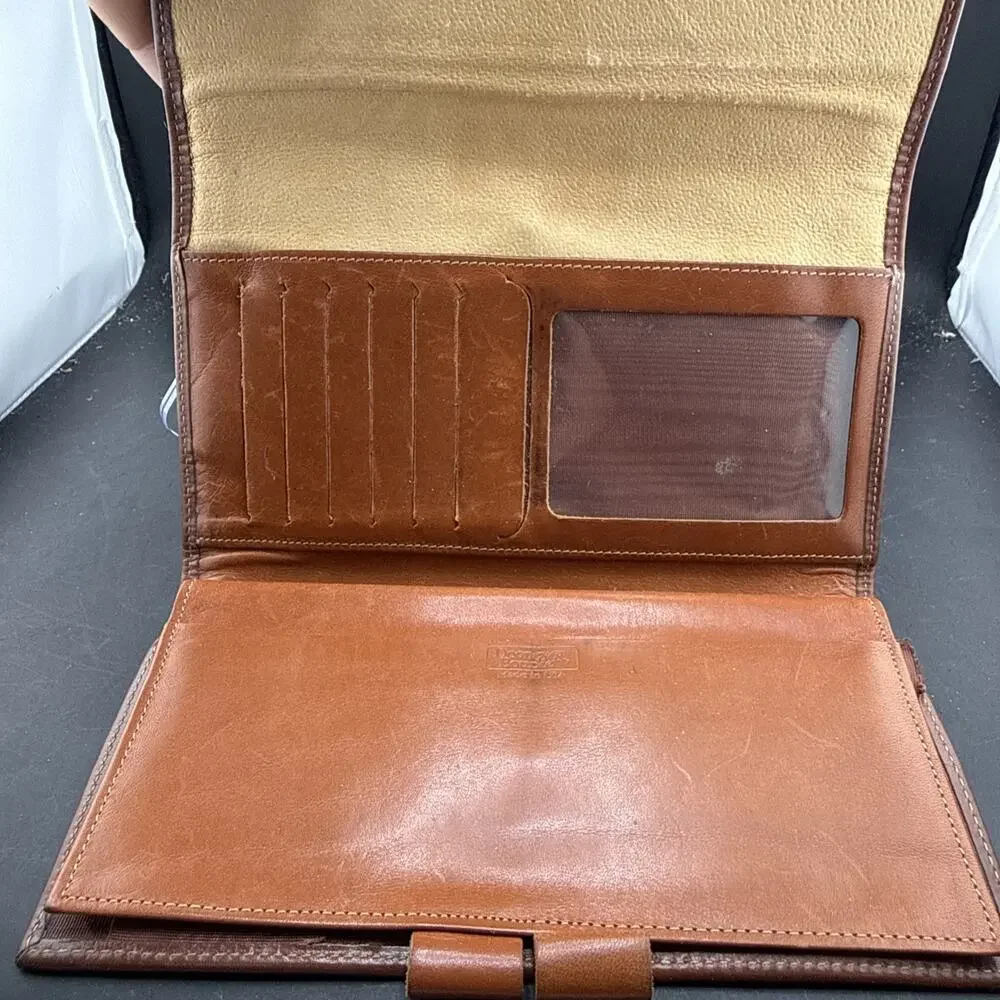 Vintage Dooney Bourke AWL Wallet Clutch Brown Leather USA Duck Logo